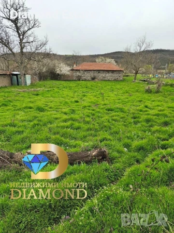 Двуетажна къща в село Езерово, обл. Пловдив, снимка 10 - Къщи - 54112127