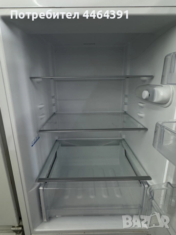 Хладилник с фризер indesit , снимка 9 - Хладилници - 56152065