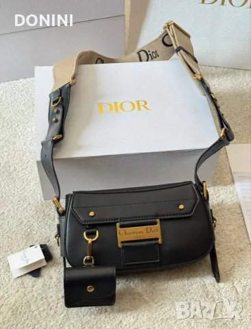 Christian Dior Дамска чанта, кожа, снимка 7 - Чанти - 56377968