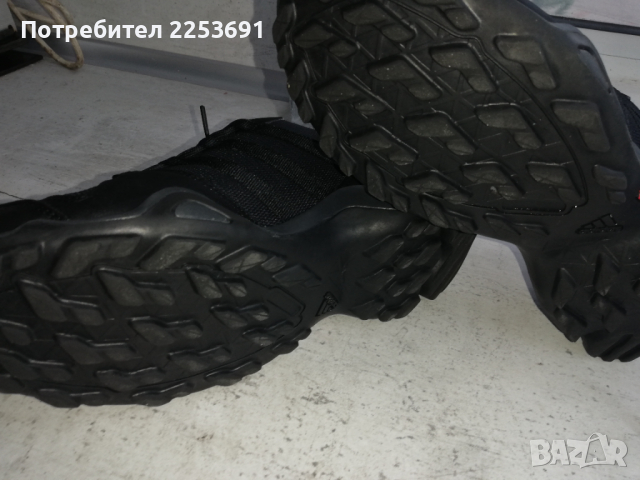 Adidas Terex 42номер, снимка 6 - Маратонки - 44572613