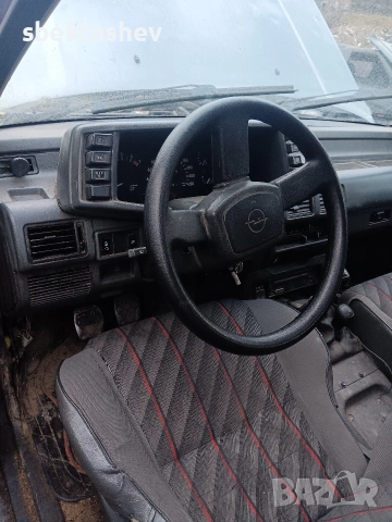 Опел Фронтера А спорт на части , снимка 6 - Автомобили и джипове - 53083601