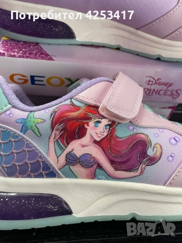 Светещи маратонки Ариел Geox, снимка 2 - Детски маратонки - 52468051