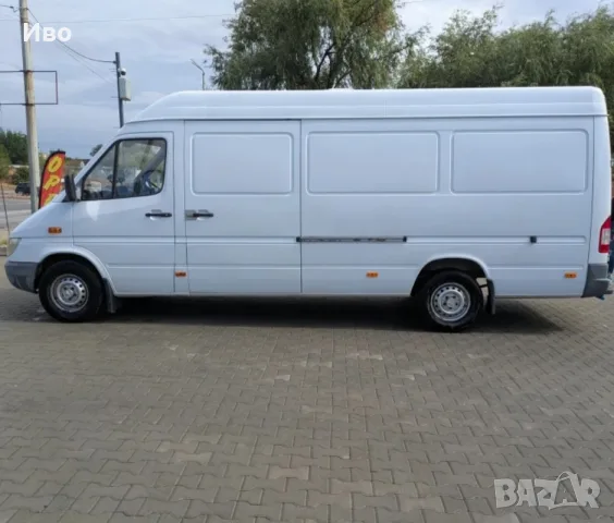 Продавам товарен бус Mercedes-Benz Sprinter 313 CDI двигател OM 611 (2.2 CDI) 2004 г. като НОВ!!!