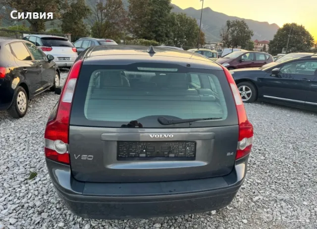 Volvo V50 2.4i, снимка 4 - Автомобили и джипове - 47804645