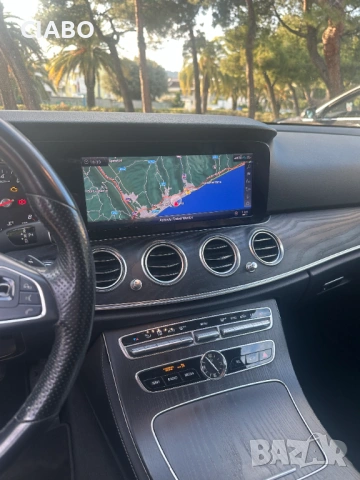 Mercedes-Benz E 200 4MATIC, снимка 8 - Автомобили и джипове - 54165632