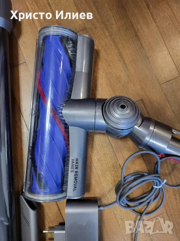 Акумулаторна безжична Прахосмукачка Dyson V8 Advanced, снимка 5 - Прахосмукачки - 55816822