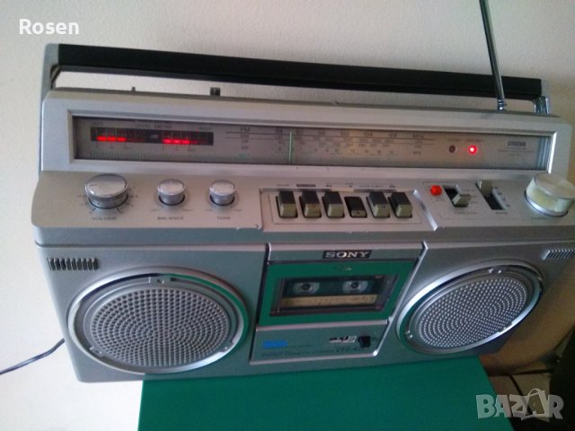 Продавам радиокасетофон Sony cfs 47 L Japan , снимка 3 - Радиокасетофони, транзистори - 40587249