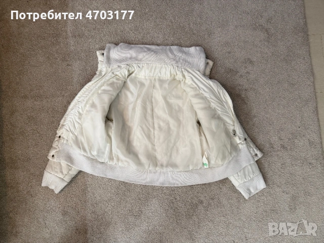 Зимно късо яке с две яки и комбинирано закопчаване, снимка 4 - Якета - 53034581