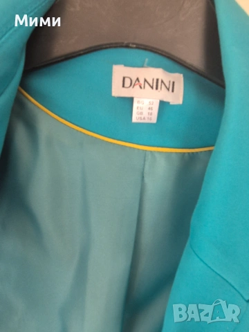 Дамско сако на Danini размер 52, снимка 2 - Сака - 54319997