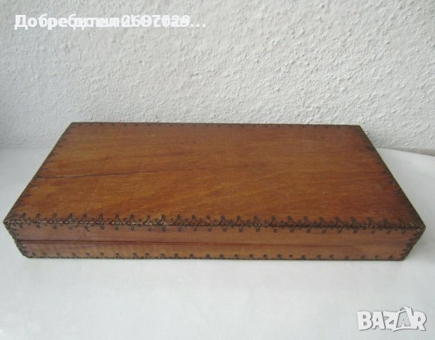 Стари различни кутии за шах и табла: голяма Стара дървена кутия за шах и табла , снимка 4 - Други ценни предмети - 29298149