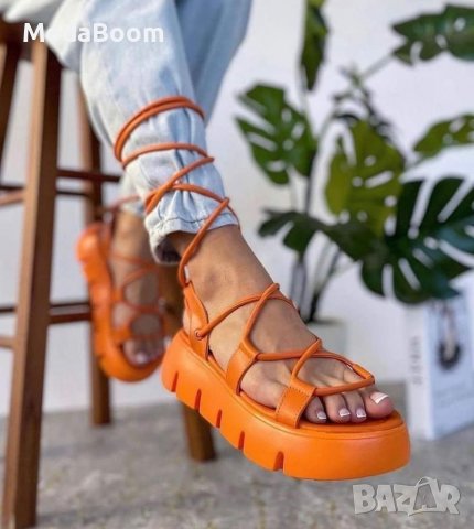 Равни сандали , снимка 2 - Сандали - 37160904