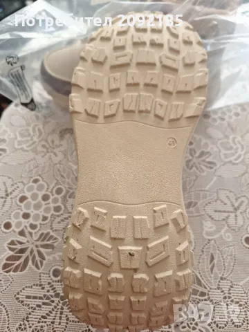 Обувки, снимка 3 - Дамски ежедневни обувки - 48558966