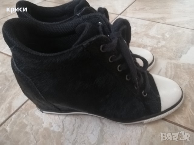Дамски кецове Calvin klein , снимка 5 - Кецове - 36912879