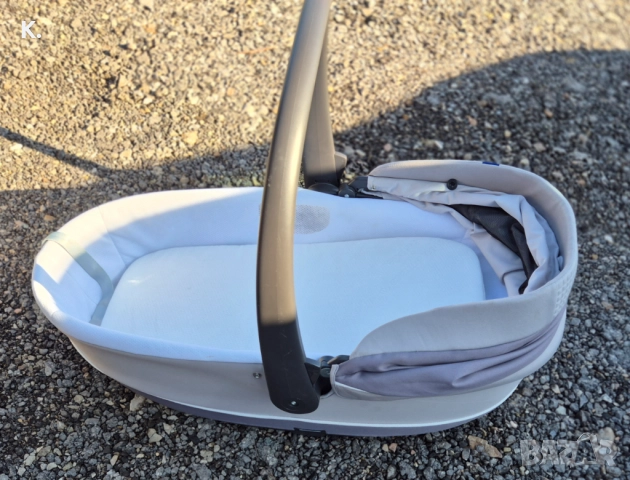 Детско кошче Chicco,за кола и друго , снимка 3 - Столчета за кола и колело - 52799632