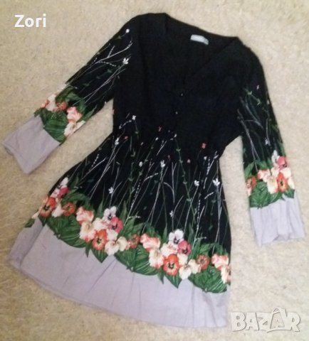 Черна рокля с бордюр щампа с пъстри цветя, снимка 1 - Рокли - 42222911