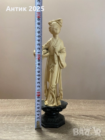 Декоративна статуетка „Японка в кимоно“, снимка 3 - Антикварни и старинни предмети - 52247142