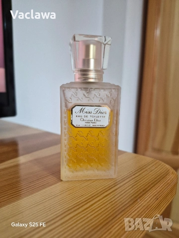 Miss dior eau de toilette 50 ml., снимка 2 - Дамски парфюми - 53962727