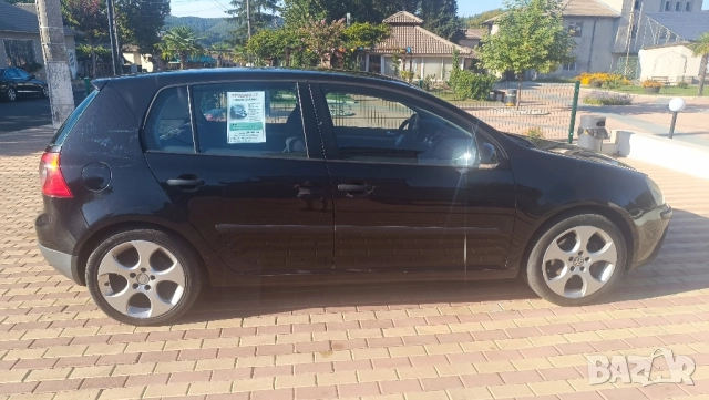 🚗 Volkswagen Golf 5 – 1.6 бензин 115 к.с. НОВ ВНОС , снимка 7 - Автомобили и джипове - 51746944