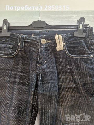 Дамски черни джинси, снимка 2 - Дънки - 37630133