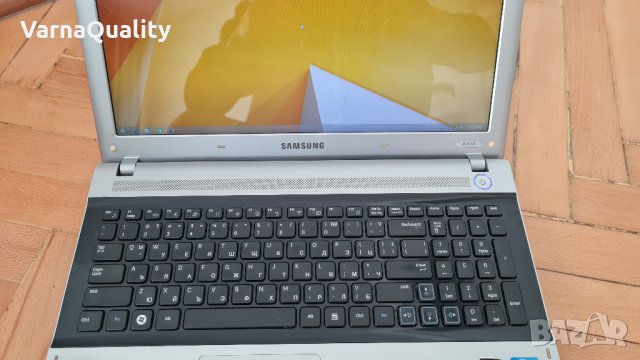 Бюджетен и бърз лаптоп - Samsung RV518, i3, 4GB RAM, 160GB диск, снимка 2 - Лаптопи за дома - 44497860