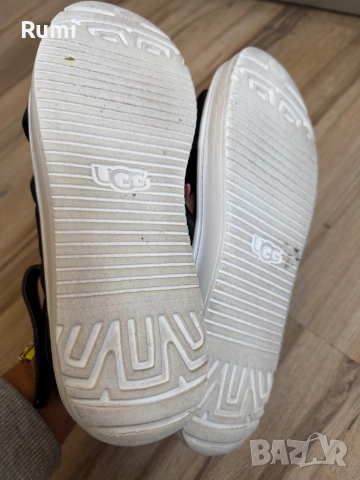 Оригинални дамски сандали Ugg Zayne Slingback! 40 н, снимка 7 - Дамски ежедневни обувки - 52323598