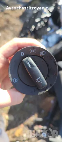 Копче фарове Vw Golf 5 - 1K0 941 431 P, снимка 1