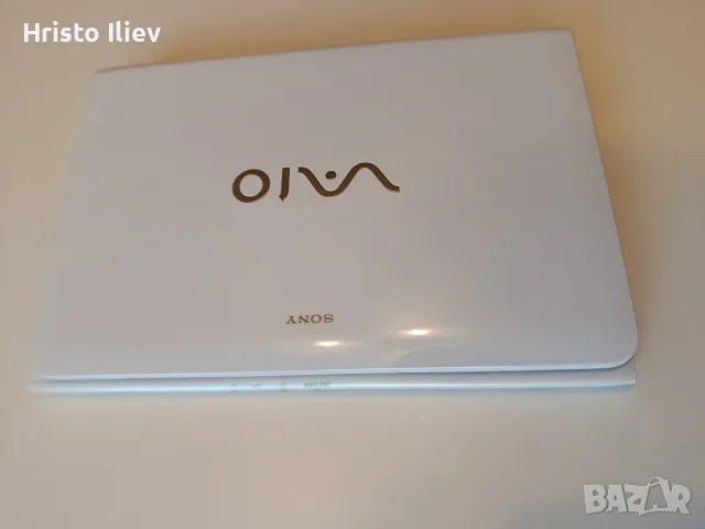 Продава се: Компактен Sony VAIO SVE11135CCW – Напълно подготвен за работа и пътуване!

