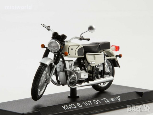 КМЗ 8.157-01 Днепр KMZ мотор - мащаб 1:24 на Наши Мотоцикли моделът е нов в блистер, снимка 2 - Колекции - 37386045