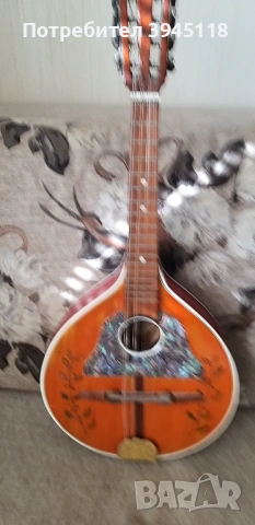 Продавам мандолина