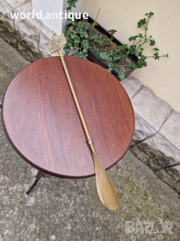 Антикварна английска бронзова обувалка 