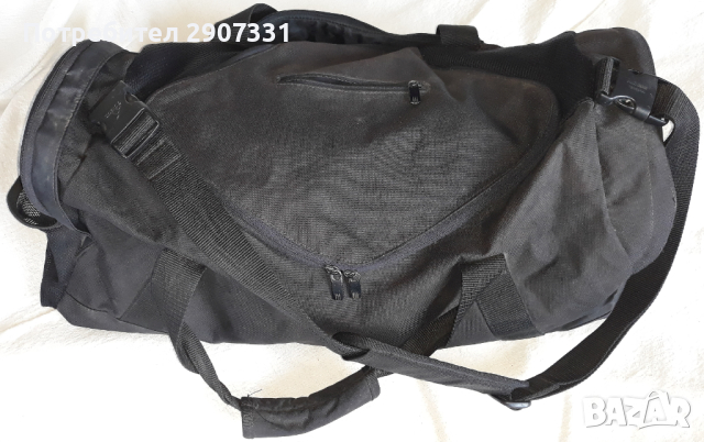 Спортна чанта Adidas. Размери 57 x 30 x 22 см, снимка 4 - Чанти - 44590101