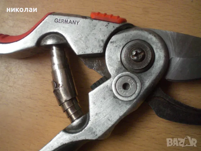 лозарска но-ца GARDENA 8702, снимка 2 - Градинска техника - 49279592