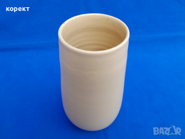 Порцеланова  ваза , снимка 4 - Вази - 44621495