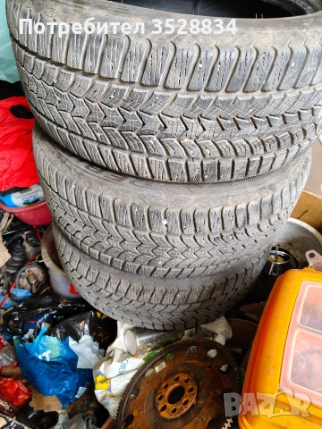 зимни гуми 225 50 17, снимка 7 - Гуми и джанти - 54220096