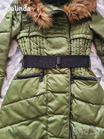 Елегантно зимно яке с естествен пух 