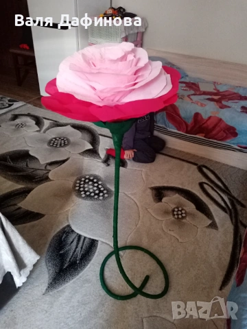 Ръчно изработени цветя от креп хартия, снимка 9 - Изкуствени цветя - 54147197