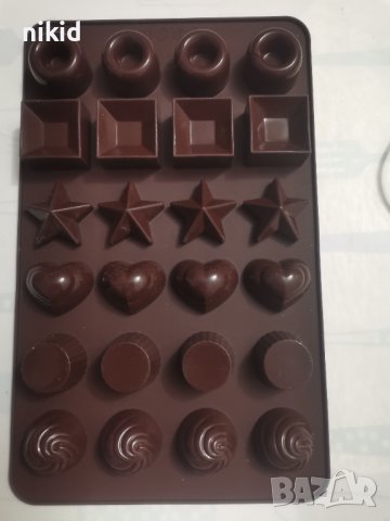 6 вида 24 форми кръг квадрат звезда сърце капсули пралини силиконов молд бонбони шоколад фондан, снимка 1 - Форми - 39643349