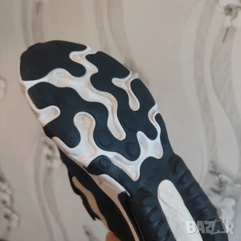  оригинални маратонки Nike AIR MAX 270 REACT  номер 37,5-38, снимка 15 - Маратонки - 39807787