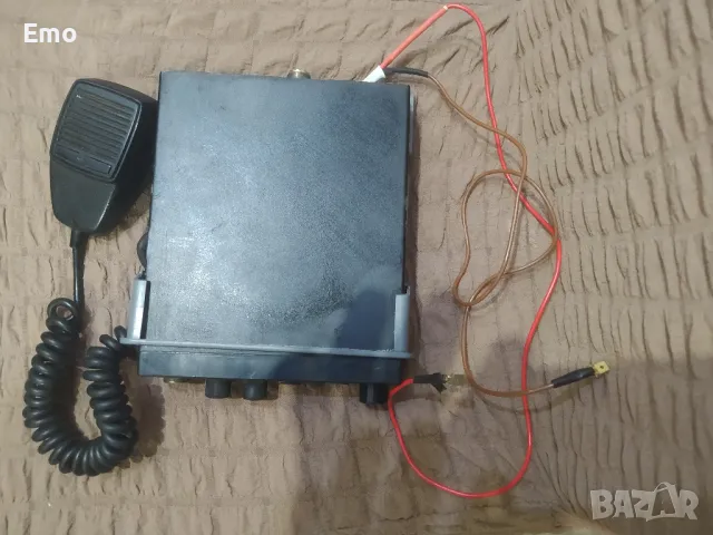 Радиостанция + антена, снимка 1