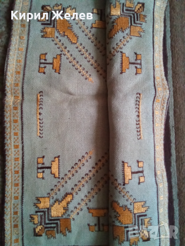 Каре бродирано 44081, снимка 6 - Колекции - 44602005