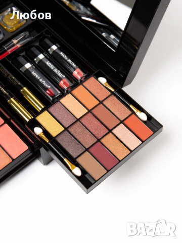 Професионален комплект грим Miss Rose – многофункционална палитра с огледало, снимка 2 - Декоративна козметика - 53912279