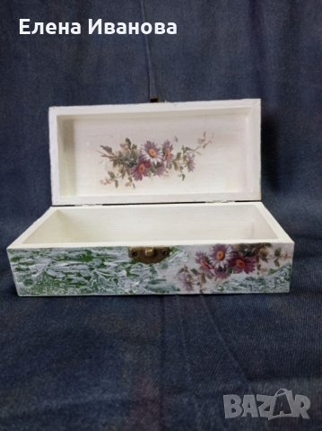 Кутия за бижута с цветни мотиви - ръчна изработка, снимка 4 - Бижутерийни комплекти - 31803354