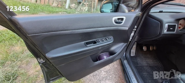 Пежо 307 SW Facelift, снимка 5 - Автомобили и джипове - 50886951