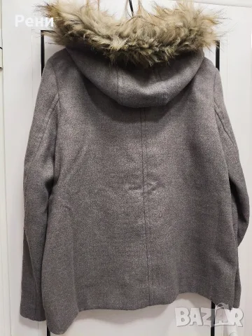 късо палтенце Zara , снимка 2 - Палта, манта - 56479094