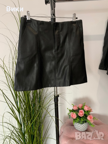 Кожена пола в размер S на Zara, снимка 2 - Поли - 44514662