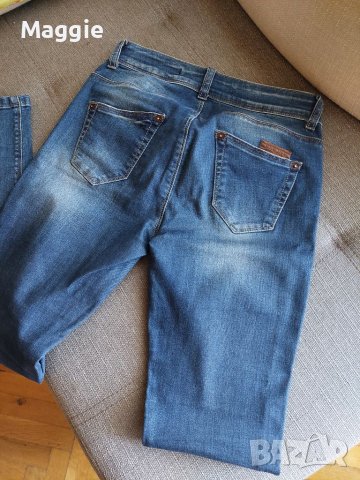 Дамски дънки 2 броя за 15 лв., снимка 6 - Дънки - 38212479