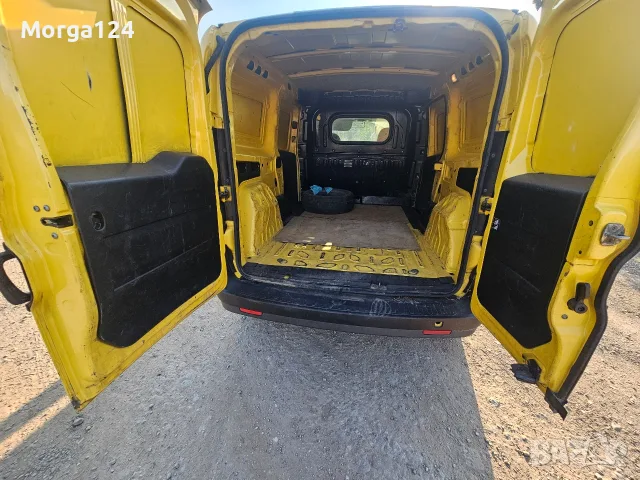 Fiat doblo 1.6mjet maxi 6 скорости , снимка 8 - Автомобили и джипове - 55753534