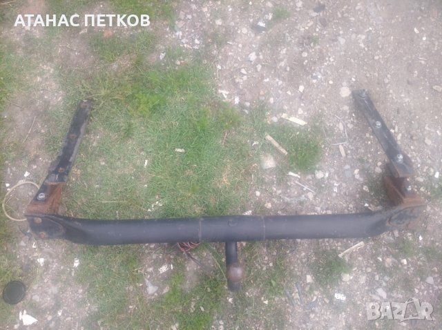 оригинални тегличи за леки коли