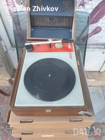 стар немски грамофон - рептилия, снимка 7 - Антикварни и старинни предмети - 52735542