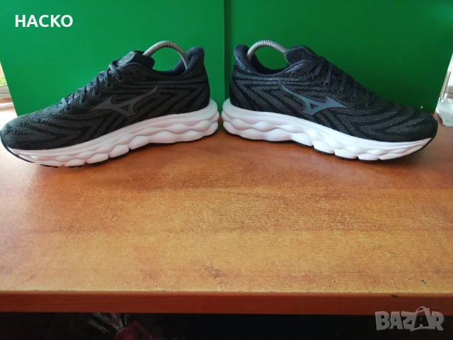 MIZUNO WAVE SKY 8 Номер 42 Стелка 27 см. 100% Оригинални Внос от Англия, снимка 4 - Маратонки - 50849642
